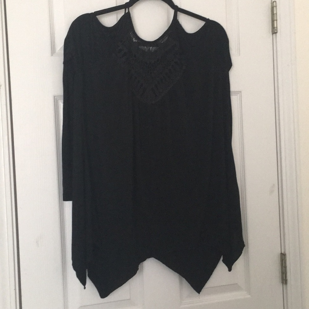 Black Cold Shoulder shirt